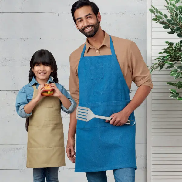 Simplicity Adult/Child Aprons S9301 1