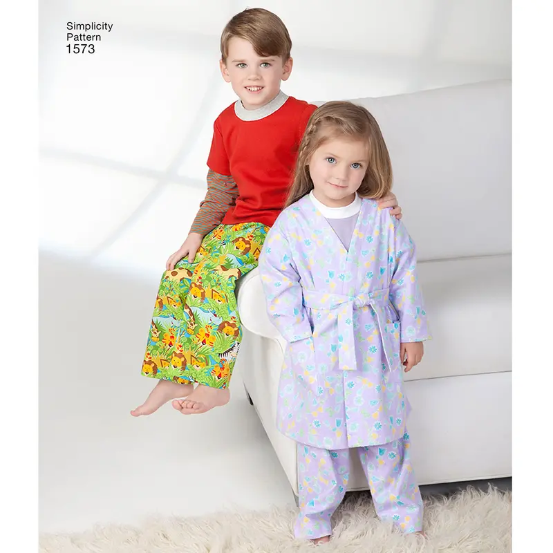 Simplicity Nightwear And Robe S1573 1
