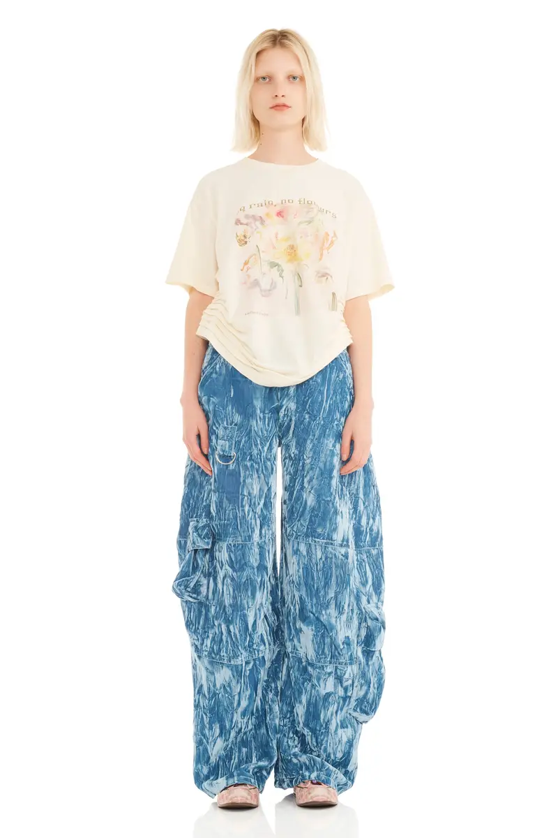 Sky Velvet Lawn Cargo 1