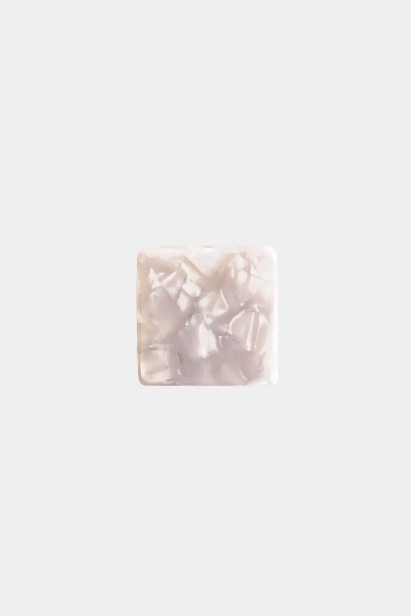 Square Clip Cream 1