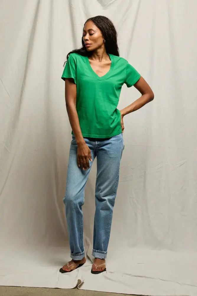 Ss Boxy V Neck Tee 2
