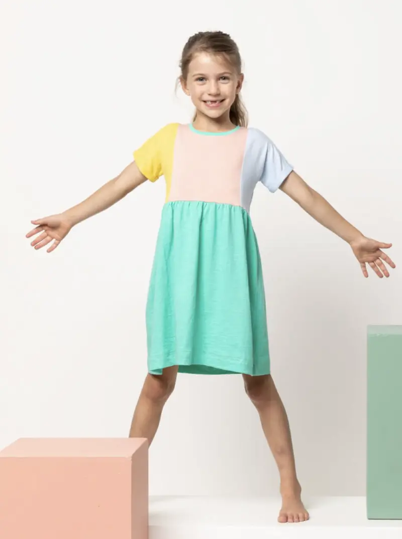 Style Arc Baby/Child Lacey Dress 1
