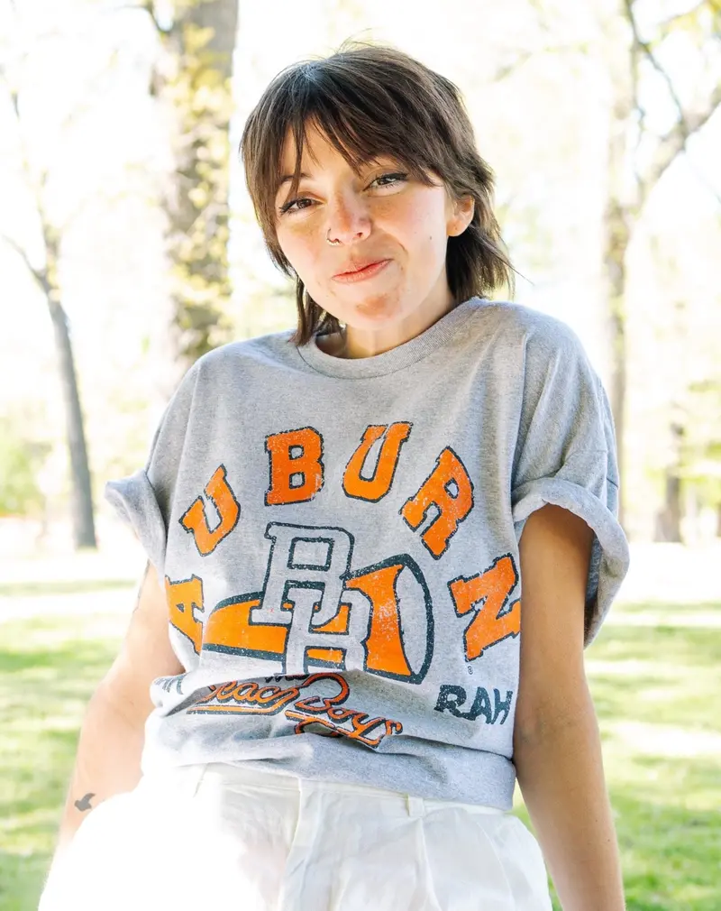 The Beach Boys Auburn Tigers Cheer Arch Gray Thrifted Tee 1