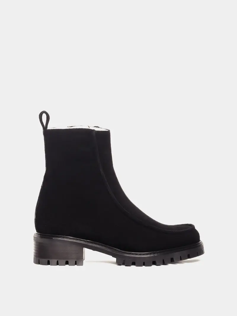 Vigo Black Suede Lined Boot 1