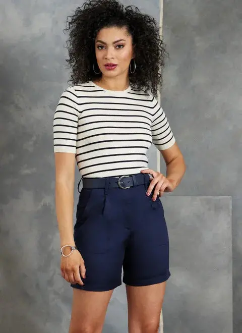 Vogue Shorts And Trousers V1900 1