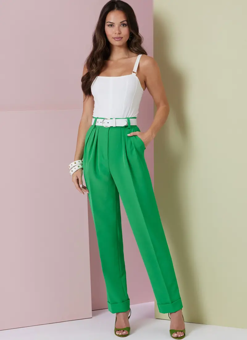 Vogue Shorts & Trousers V2014 1