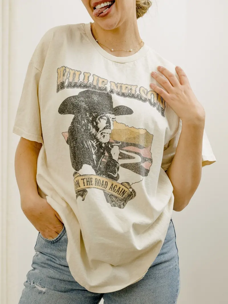 Willie Nelson Desert Texas Off White Thrifted Tee 1