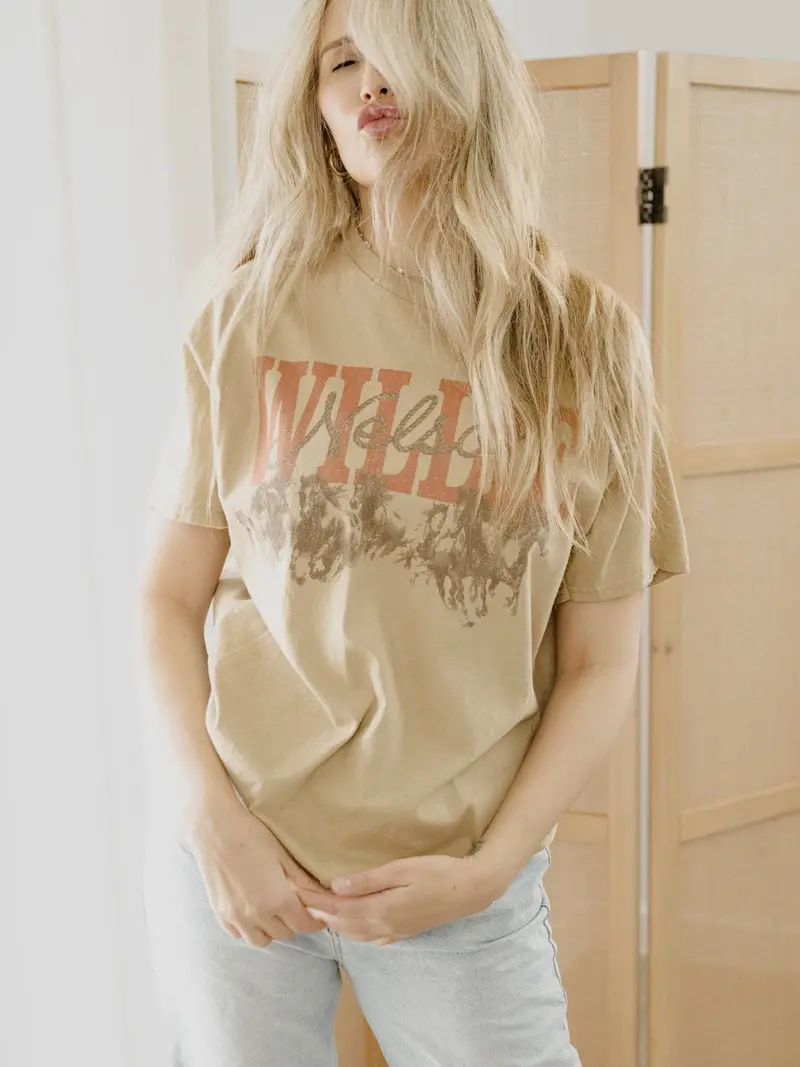 Willie Nelson Horses Tan Thrifted Tee 1
