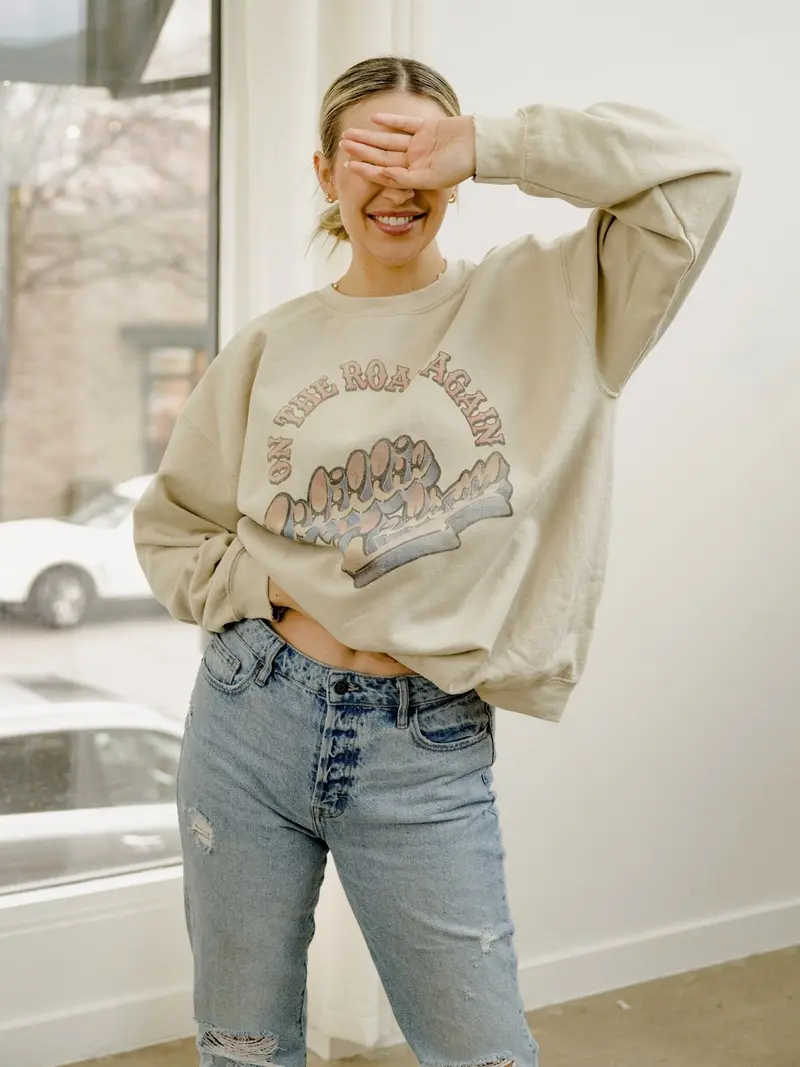 Willie Nelson Otr Metal Sand Thrifted Sweatshirt (Final Sale) 1