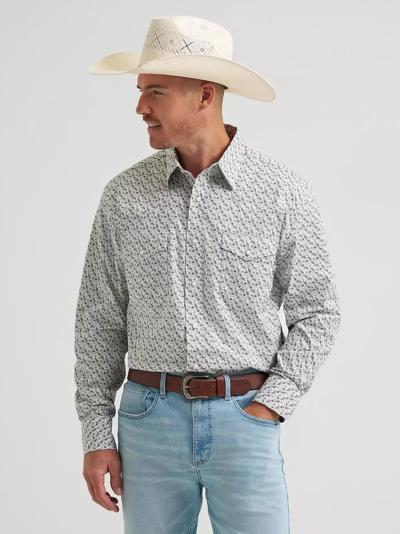 Wrangler Men's 20X Competition Advanced Comfort Long-Sleeve Two Pocket Western Snap Shirt 1