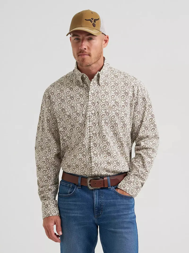 Wrangler Men's George Strait Long-Sleeve Button Down Two Pocket Shirt 1