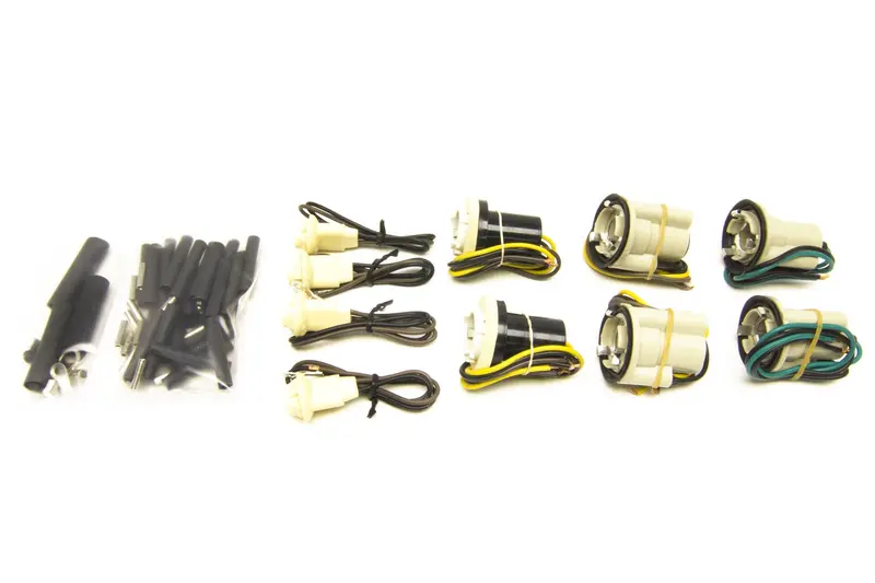 Painless Wiring Single Square Headlight Socket Kit With Full Terminal Set 1